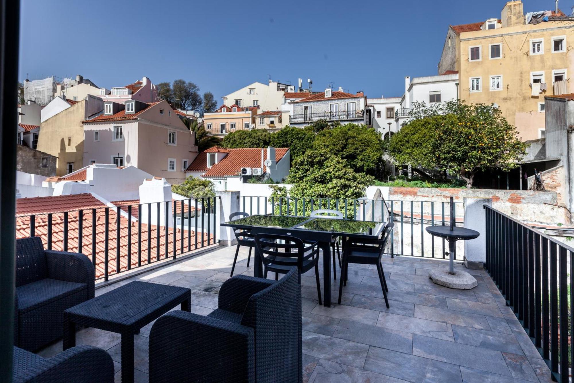 Flh Portas Do Sol Duplex With Terrace Apartment ลิสบอน ภายนอก รูปภาพ