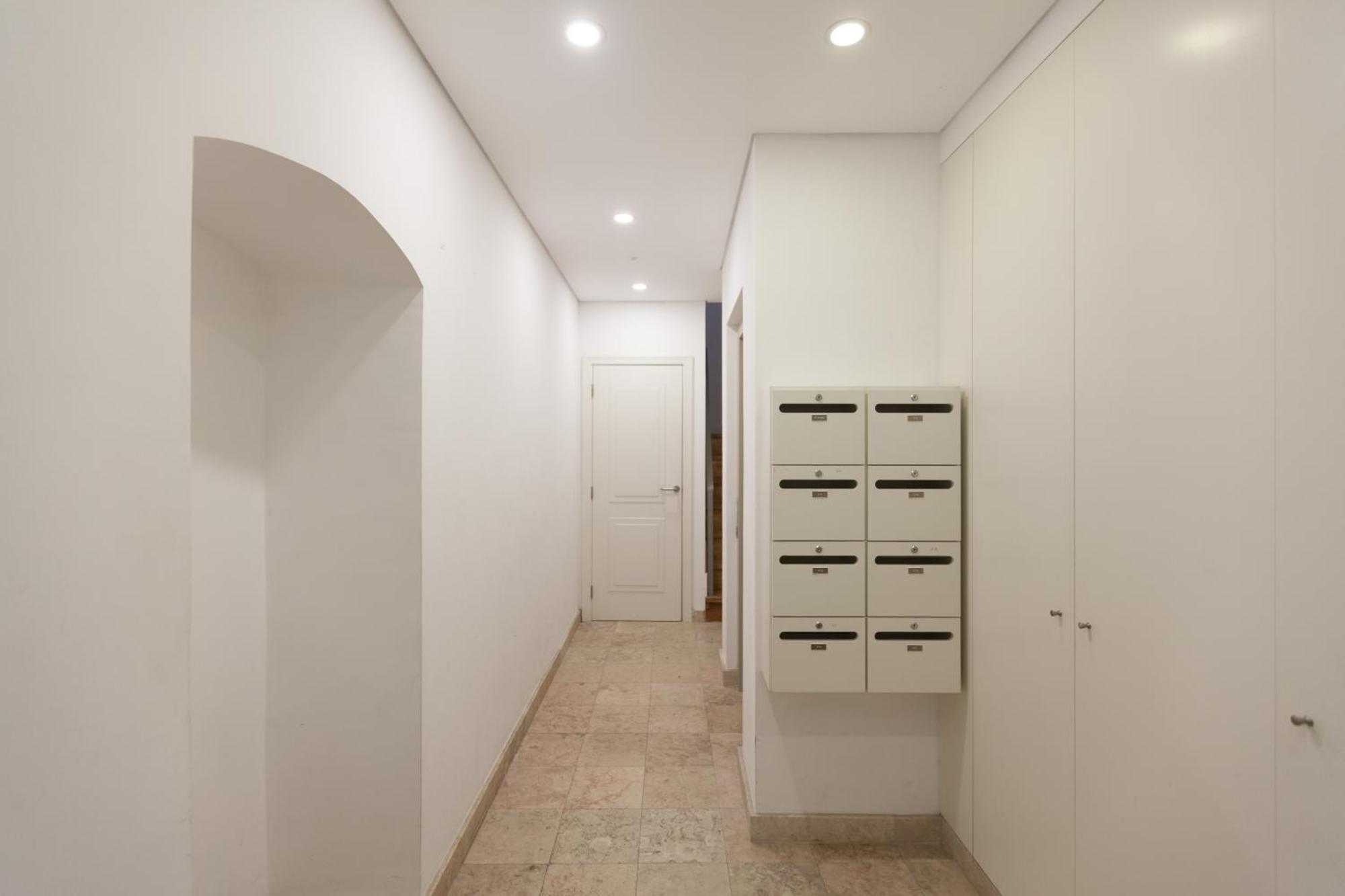 Flh Portas Do Sol Duplex With Terrace Apartment ลิสบอน ภายนอก รูปภาพ